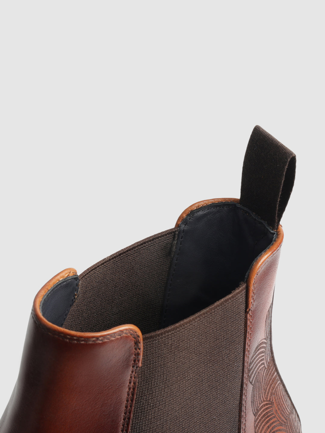 Chelsea Boot - 18 (Tan)