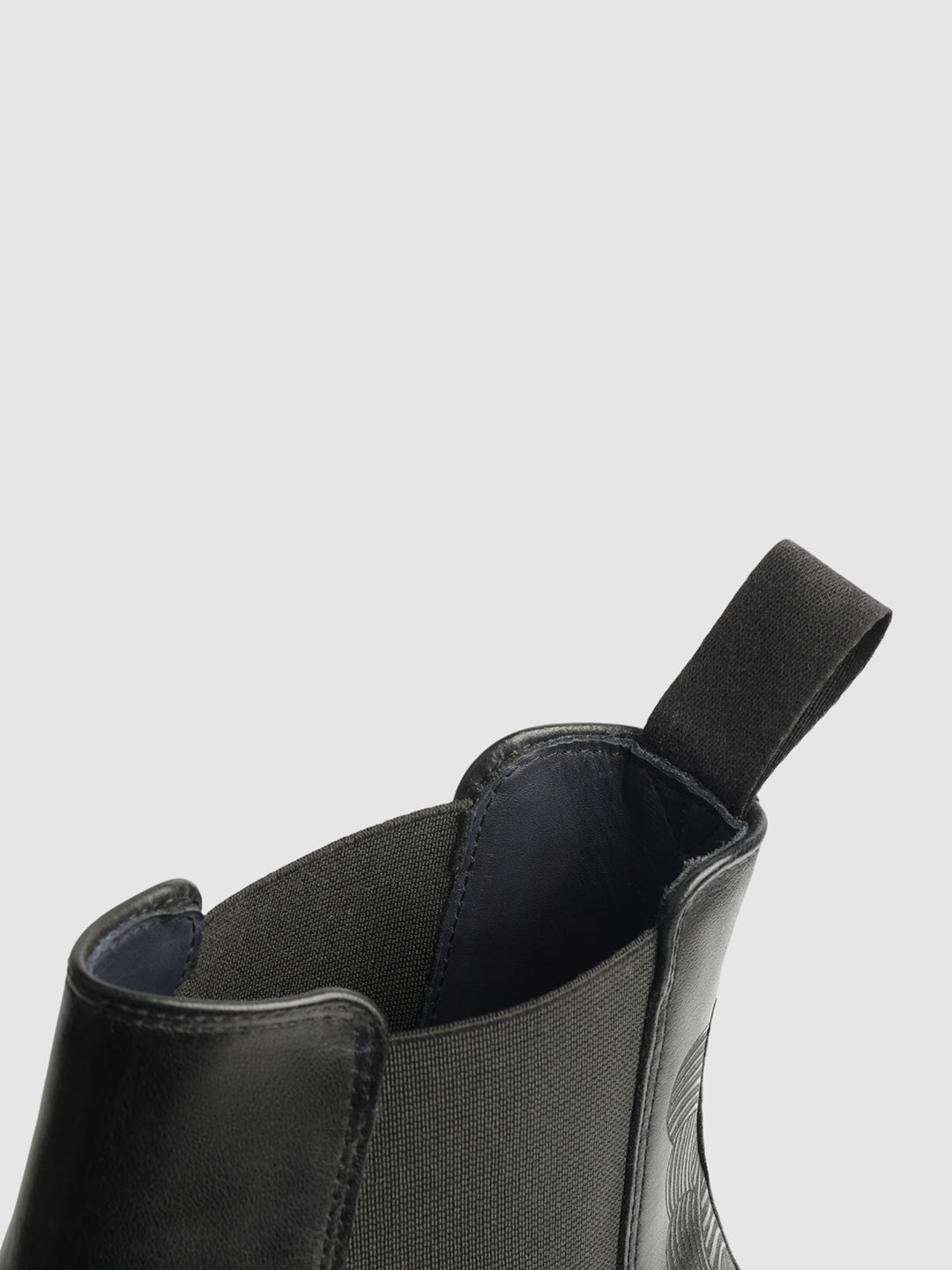 Chelsea Boot - 18 (Black)